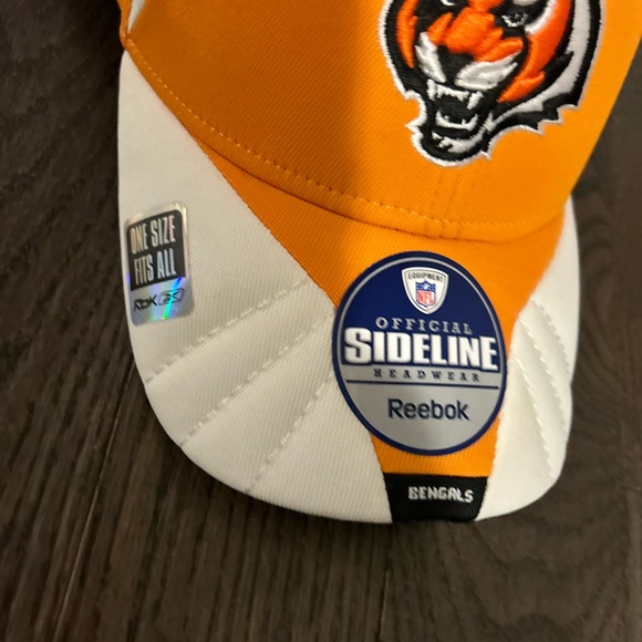 Rare Cincinnati Bengals Reebok
NFL hat - Picture 3 of 8